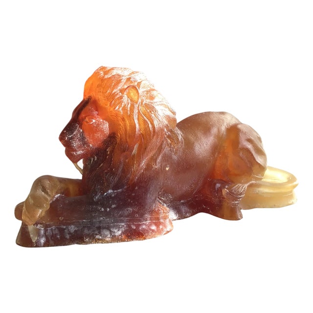 1940s Amber Lion Sculpture in Pâte De Verre For Sale