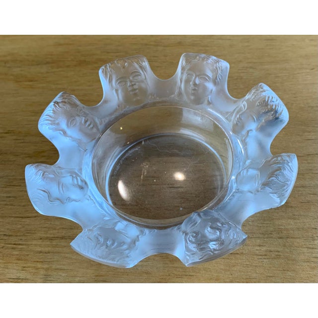 Art Deco Mid 20th Century Vintage Lalique ‘Saint Nicolas' Crystal Ashtray For Sale - Image 3 of 9