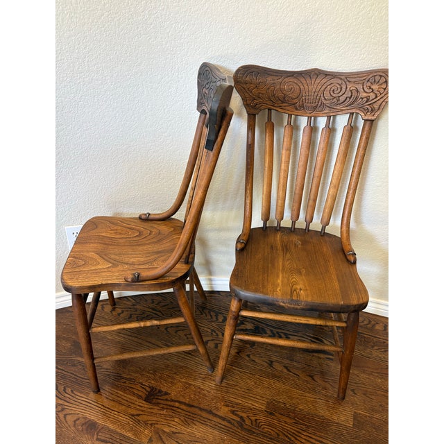 Pair of American Late Victorian Carved Elm Pressed-Back Spindle Side Chairs, C. 1890–1910 For Sale - Image 11 of 11