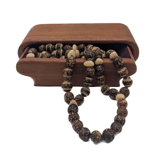 Mid-Century Modern Mid 20th Century Handcrafted Teak Wood Jewelry and Trinket Box For Sale - Image 3 of 10