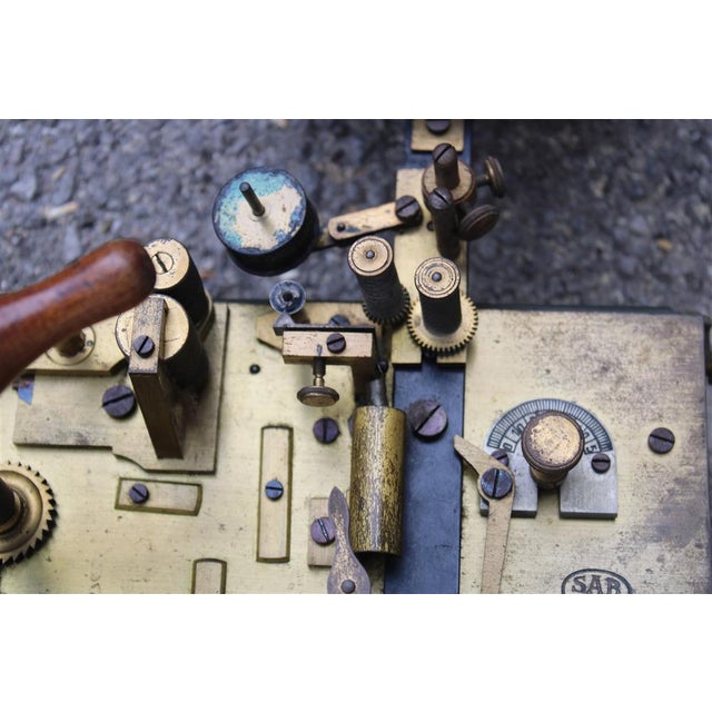 Late 19th Century Italian Morse Telegraph in Brass, 1880s For Sale - Image 5 of 18