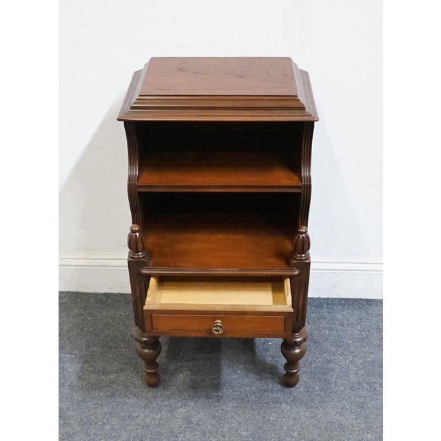 Vintage Antique Solid Mahogany Traditional Style 15" Open Cabinet Nightstand For Sale - Image 4 of 11