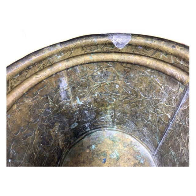 Metal 1920s Arts and Crafts Brass Repoussé Wastebasket For Sale - Image 7 of 9
