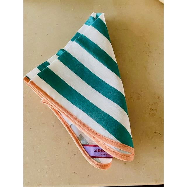 Brand New La DoubleJ Riviera Green Italian Linen Napkins, Set of 2, Made in Italy For Sale - Image 4 of 5
