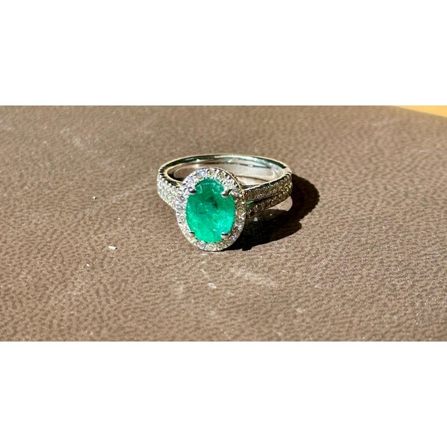 Gemstone 2.5 Carat Oval Natural Zambian Emerald & 2 ct Diamond Ring 14 Karat White Gold For Sale - Image 7 of 18