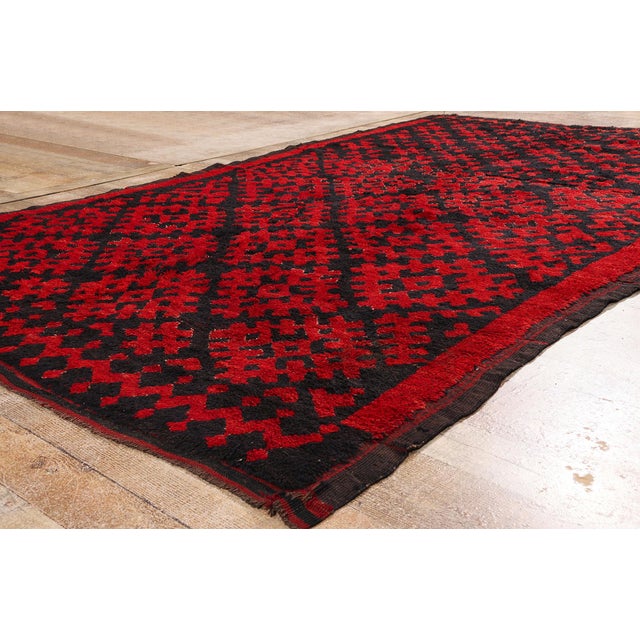 Red Vintage Talsint Moroccan Rug, 06'01 X 10'01 For Sale - Image 8 of 10