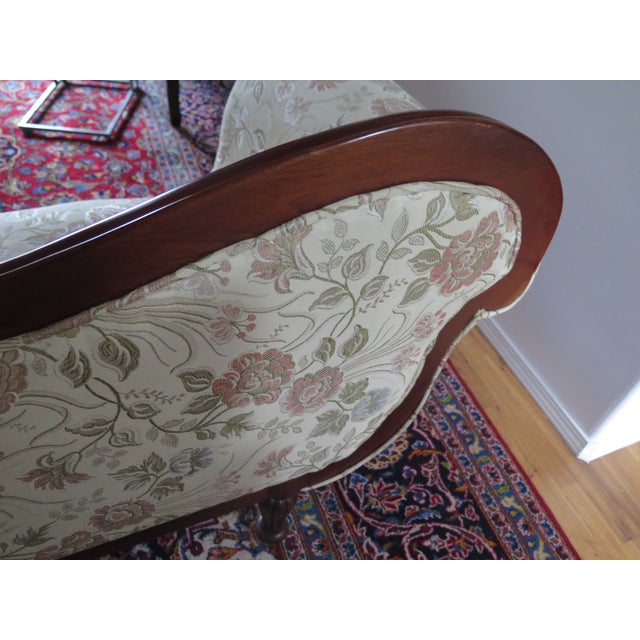 1990s Somerset Furniture Company Duncan Phyfe Style Mahogany Sofa For Sale - Image 5 of 9