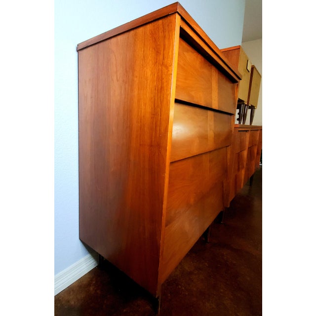 Ward Furniture Mfg. Ward Furniture Mfg Mid Century Louvered Highboy For Sale - Image 4 of 12