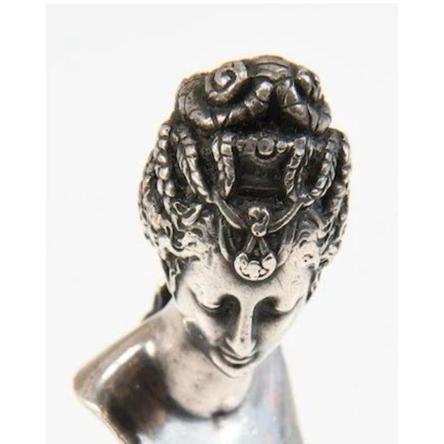 Barbedienne, Paris - Circa 1880. The Goddess Seals the Letter For Sale - Image 4 of 8