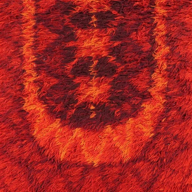 Long Pile Wool Rug, Italy, 20th Century For Sale - Image 5 of 11