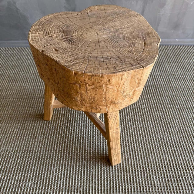 1950s Vintage Elm Wood Chop Block Style Table For Sale - Image 4 of 5
