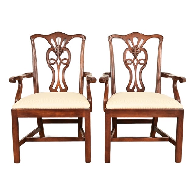 Henredon Georgian Carved Mahogany Armchairs, Pair For Sale
