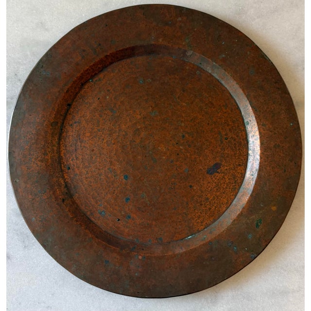 Mid 20th Century Set of 8 Hand Hammered Copper Charger Plates For Sale - Image 5 of 12
