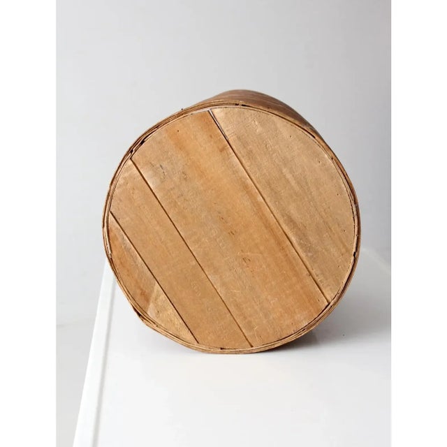 Farmhouse Vintage Pantry Band Box For Sale - Image 3 of 11