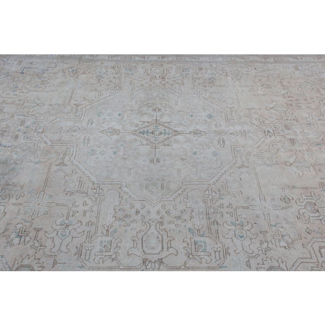 Mid 20th Century Elegant Faded Persian Heriz Rug – Soft Beige, Taupe & Blue -7' 7'' X 10' 4'' For Sale - Image 9 of 12