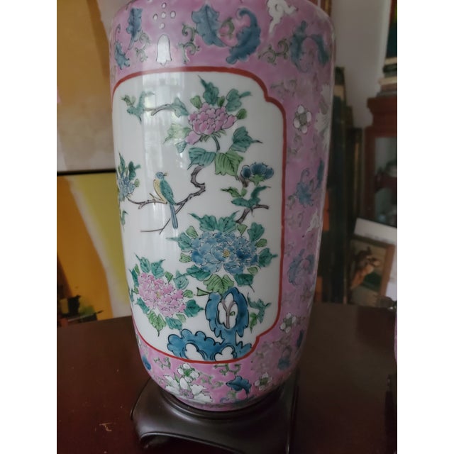 Vintage Chinese Porcelain Hollywood Regency Lamps - a Pair For Sale In Boston - Image 6 of 7