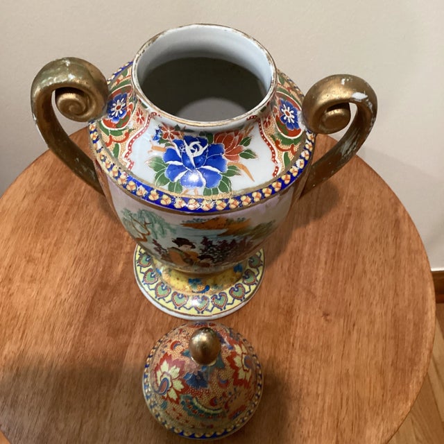 Gold Japanese Famille Ginger Jar Vase With Gilt Handles 19th Century Figurative Scenes For Sale - Image 8 of 10