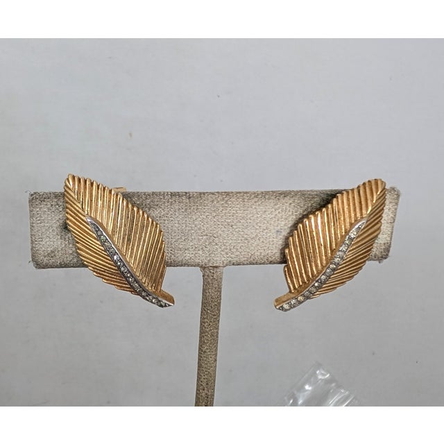 1960s Vintage 1960s Signed Crown Trifari Goldtone Clear Rhinestone Leaf Clip Earrings-2 Pieces For Sale - Image 5 of 12