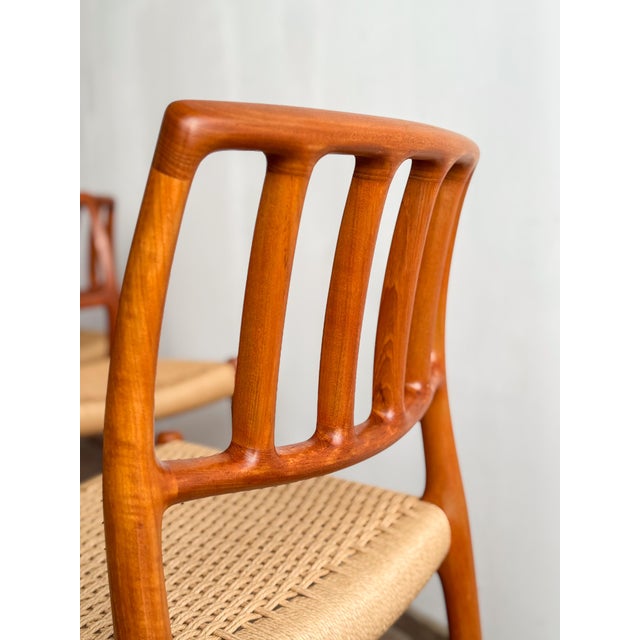 Mid-Century Modern Dining Chairs in Teak by Niels O. Møller for JL Mollers Møbelfabrik, 1950, Set of 4 For Sale - Image 9 of 18