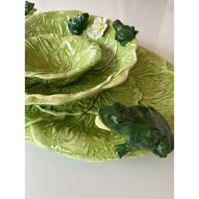 Green Vintage Valli Cabbage Leaf Serving Plate & Bowls With Frogs & Flowers-3 Pieces For Sale - Image 8 of 12