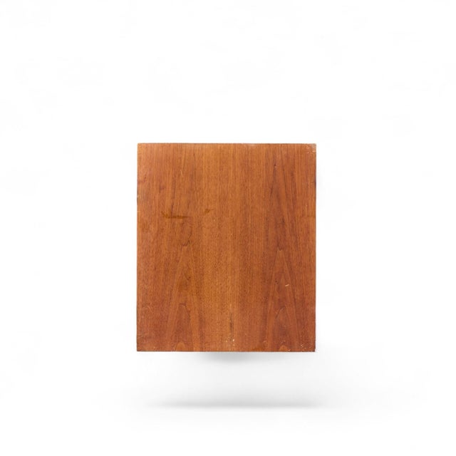 Mid 20th Century Florence Knoll 123 W-1 Mid Century Walnut Wall Mount Credenza For Sale - Image 5 of 10