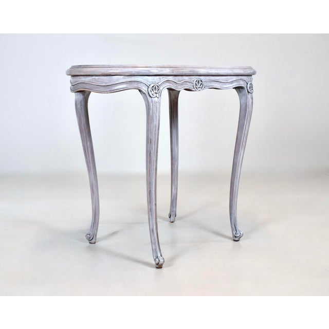 1940s Louis XV Style Marble Top Kidney Shape Side Table For Sale - Image 5 of 12