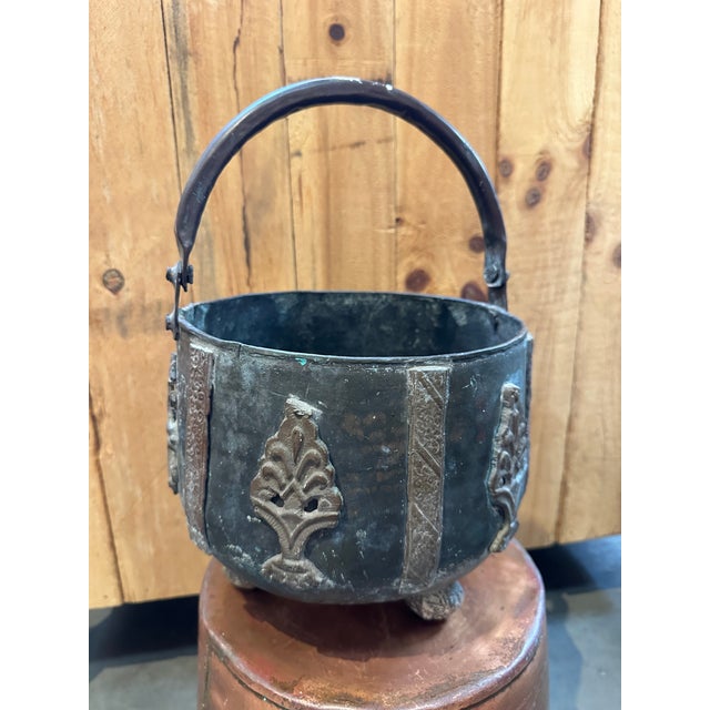Antique Heavy Copper and Bronze Cauldron 19th Century For Sale - Image 4 of 7