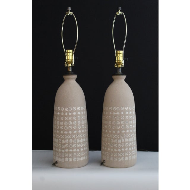 Tan Mid 20th Century Accolay Style Ceramic Lamps - a Pair For Sale - Image 8 of 12