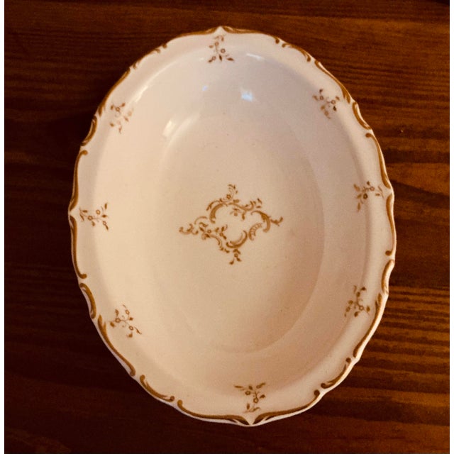 Royal Doulton Royal Doulton’s Monteigne Serving Dish For Sale - Image 4 of 11