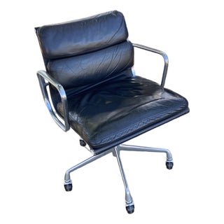 Authentic Herman Miller Eames Soft Pad Management Office Chair Black Leather For Sale