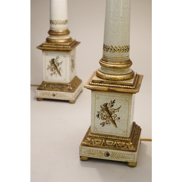 Wood 1930s Neoclassical Hand Painted Tole "Grand Tour" Tuscan Style Column Terra Cotta Pottery Wood Table Lamps - a Pair For Sale - Image 7 of 13