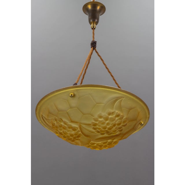 French Art Deco Frosted Amber Colored Pendant Light from ROS, 1930s For Sale - Image 6 of 18