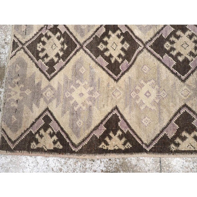 Mid 20th Century Galerie Shabab Collection Mid-20th Century Turkish Anatolian Rug For Sale - Image 5 of 8