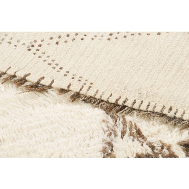 Textile Vintage Moroccan Berber Shag Wool Rug With Diamond Grid by Rug & Kilim, 1950-1959 For Sale - Image 7 of 9