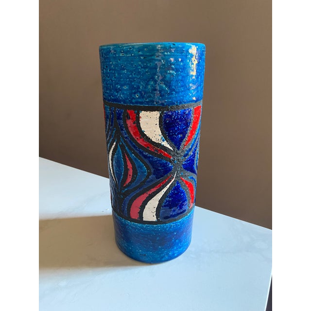 1960s Vintage Aldo Londi / Bitossi Vase With Rimini Blue Red White Onion Glaze For Sale - Image 5 of 7