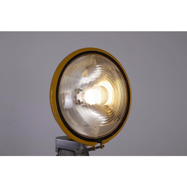 Wood Industrial Tripod Spotlight from Holophane, 1960s For Sale - Image 7 of 18