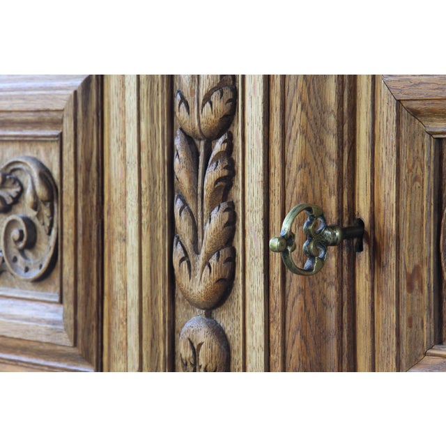 Vintage Danish Brutalist Cabinet in Oak, 1890s For Sale - Image 12 of 17