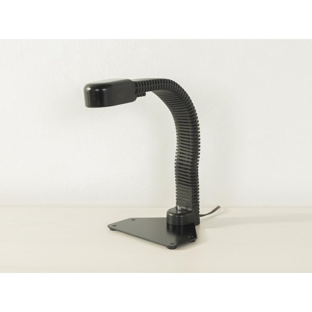 Kobra Desk Lamp by Kisho Kurokawa For Sale - Image 4 of 18