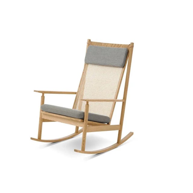 Swing rocking chair rewool oak granite by Warm Nordic Dimensions: D91 x W68 x H 103 cm Material: Wood, Foam, Rubber...