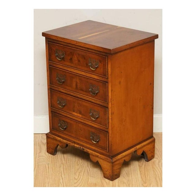 Vintage Georgian Style Yew Wood Chest of Drawers For Sale - Image 4 of 10
