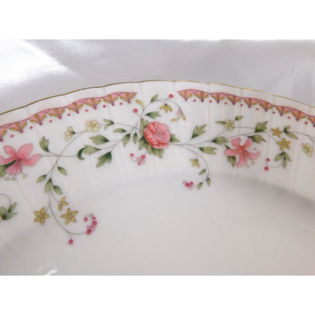 1980s 1980s Mikasa Radford Five Plate Set For Sale - Image 5 of 9