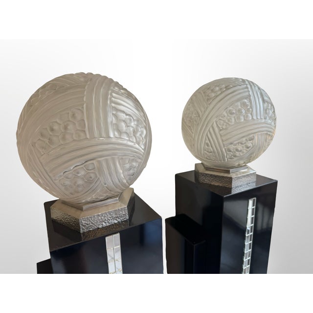 Art Deco Bronze Ball Lamps from Hettier & Vincent Turban, 1930s, Set of 2 For Sale - Image 3 of 18