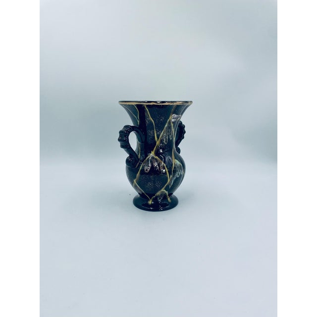 A decorative vase from the German manufacturer Carstens Tönnieshof, dating from the 1970s, crafted from high-quality...