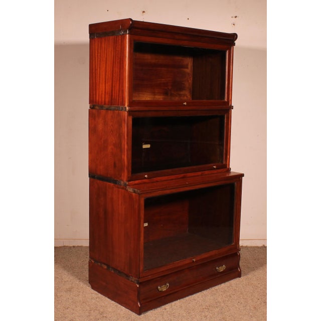 Mahogany Bookcase with 3 Large Elements and Projection from Globe Wernicke, 1890s For Sale - Image 11 of 11