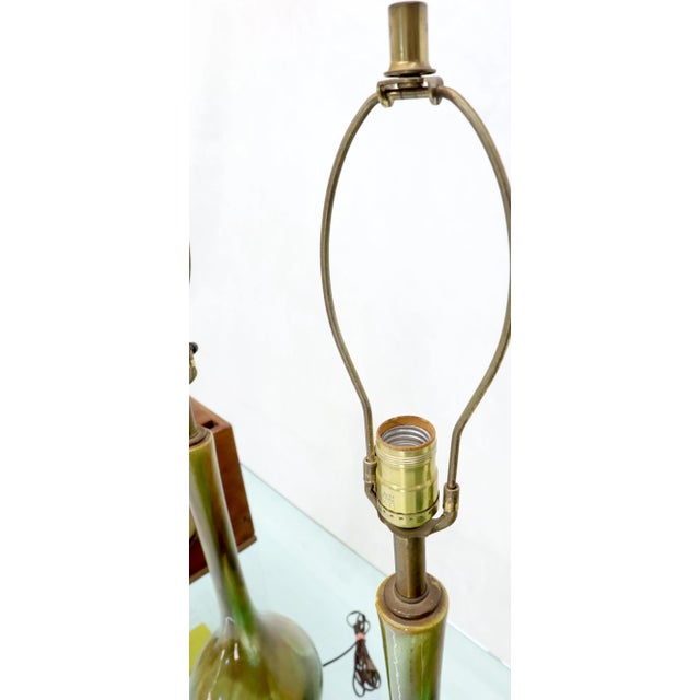 Lava Green to Brown Glaze Onion Shape Pair of Table Lamps Mid-Century Modern For Sale - Image 6 of 13