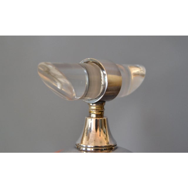 Silver Mid-Century Modern Silver Plate & Lucite Perfume Bottle & Powder Box 2 Pc. Vanity Set For Sale - Image 8 of 13