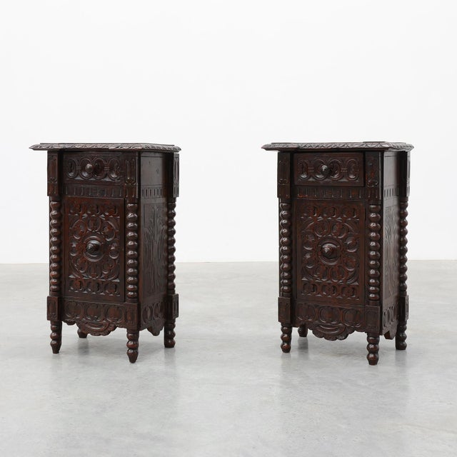 Oak Breton Carved Bedside Cabinets, France, 1890s, Set of 2 For Sale - Image 15 of 15