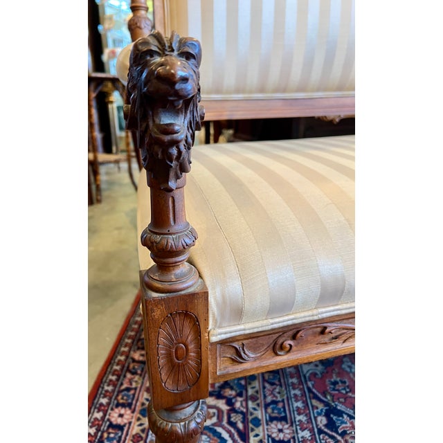 Early 20th Century Finely Carved French Hall Bench With Lion Head Carvings For Sale - Image 4 of 7