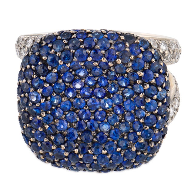 Contemporary Contemporary 3.00 Carat Sapphire Diamond 18k White Gold Ring, Size 4.25 For Sale - Image 3 of 6