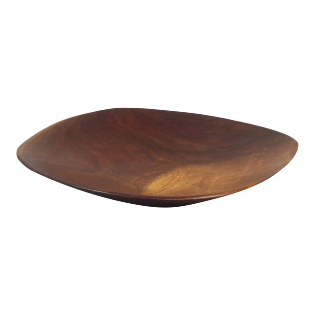 Turned Biomorphic Walnut Bowl by Rude Osolnik For Sale